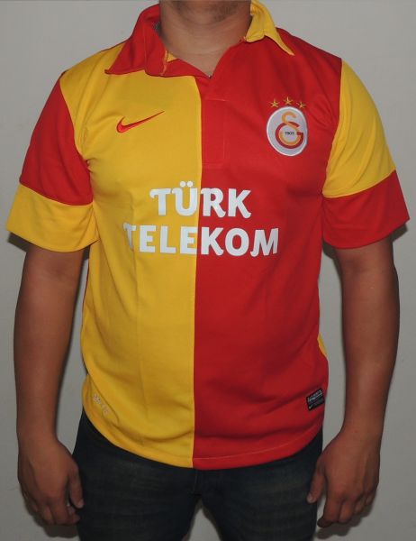 Camisa Galatasaray I 2013/2014